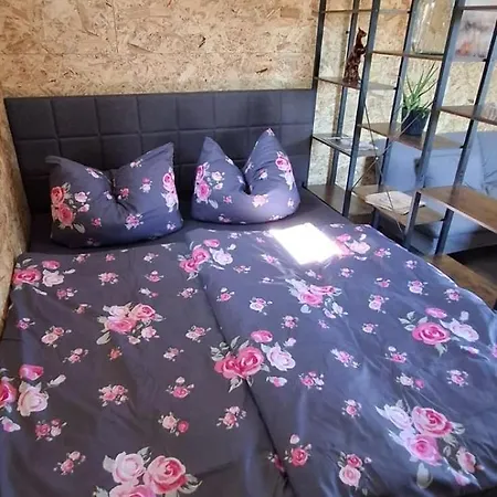 Tiny House Auf Der Kingswood Ranch 캠프장 Cornberg